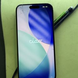 iPhone 15 pro max (cracked screen)