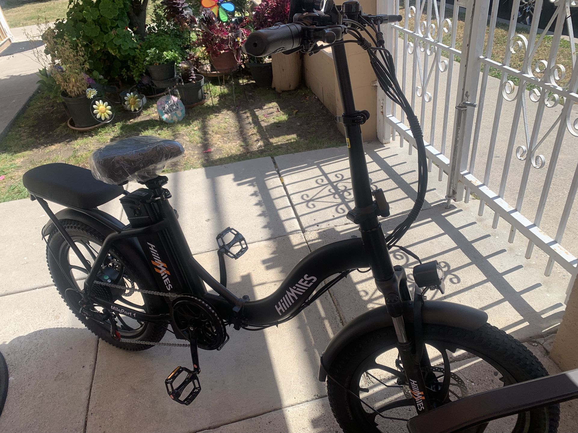 NEW HILLMILES ELECTRIC BIKE