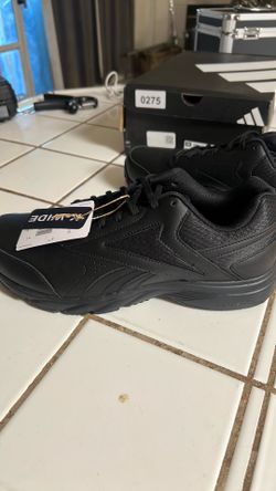 Brand new all black Reebok men’s size 10