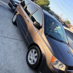 2017 Dodge Caravan Sxt 