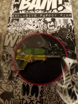 Water Gun Pin