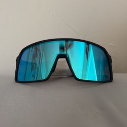 oakleys