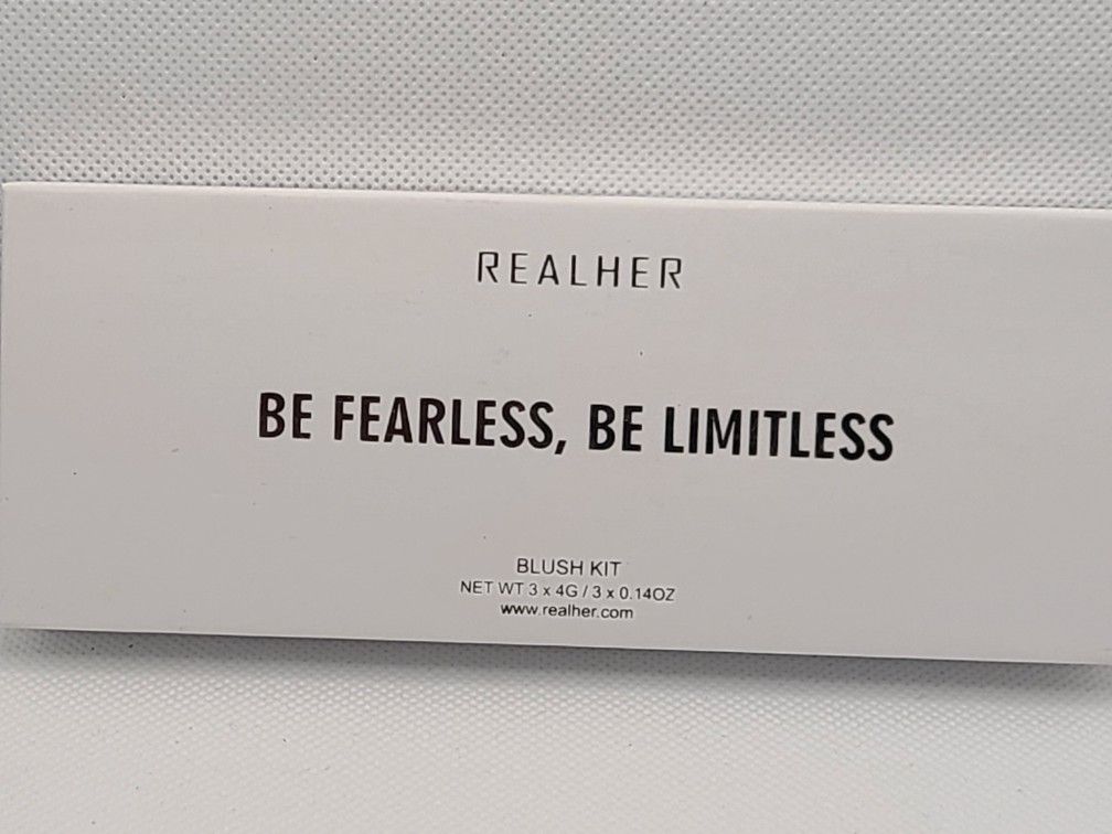 Realher Be Fearless Blush Kit 