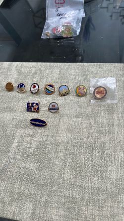 Rare Vintage ComputerLand Corporate Memorabilia Collection – 10-Pin Archive (1985–1991)