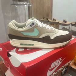 Nike Air Max 1 Sz 12.5 New