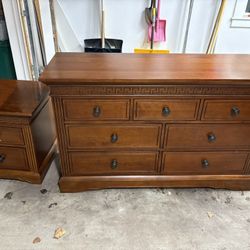 Dresser With Night Stand, Can Deliver 