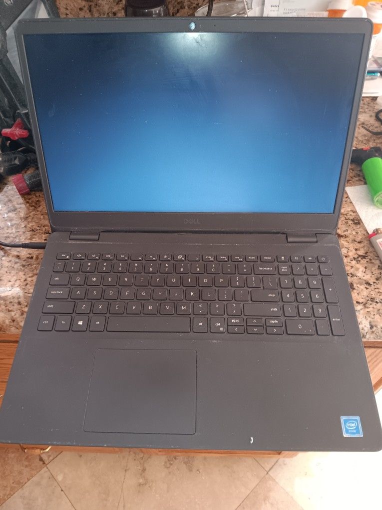 Dell Inspiron 15 .. 15.6" HD Display, Intel  N4020 Dual-Core Processor, I UHD Graphics, 16GB  512GB SSD