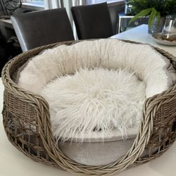 Dog Bed With Wicker Frame $30