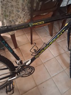 Vintage schwinn paramount pdg 30 series mountain bike
