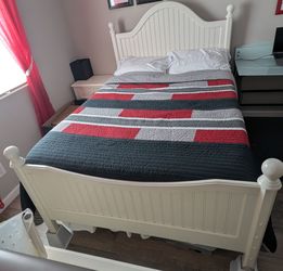 Unisex Kids White Bedroom Set with Dresser and End Table