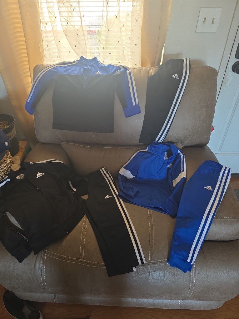 Toddler Adidas Tracksuit Size 3T 