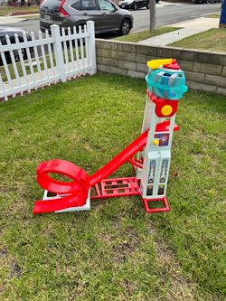 Paw Patrol Pup Tower