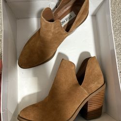 Steve Madden Boots