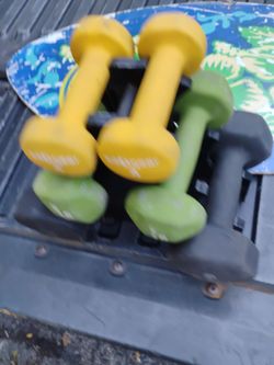 SET  OF   RUBBER / NEOPRENE DUMBBELLS /  WITH PYRAMID RACK (PAIRS OF) 15s  8s  4s