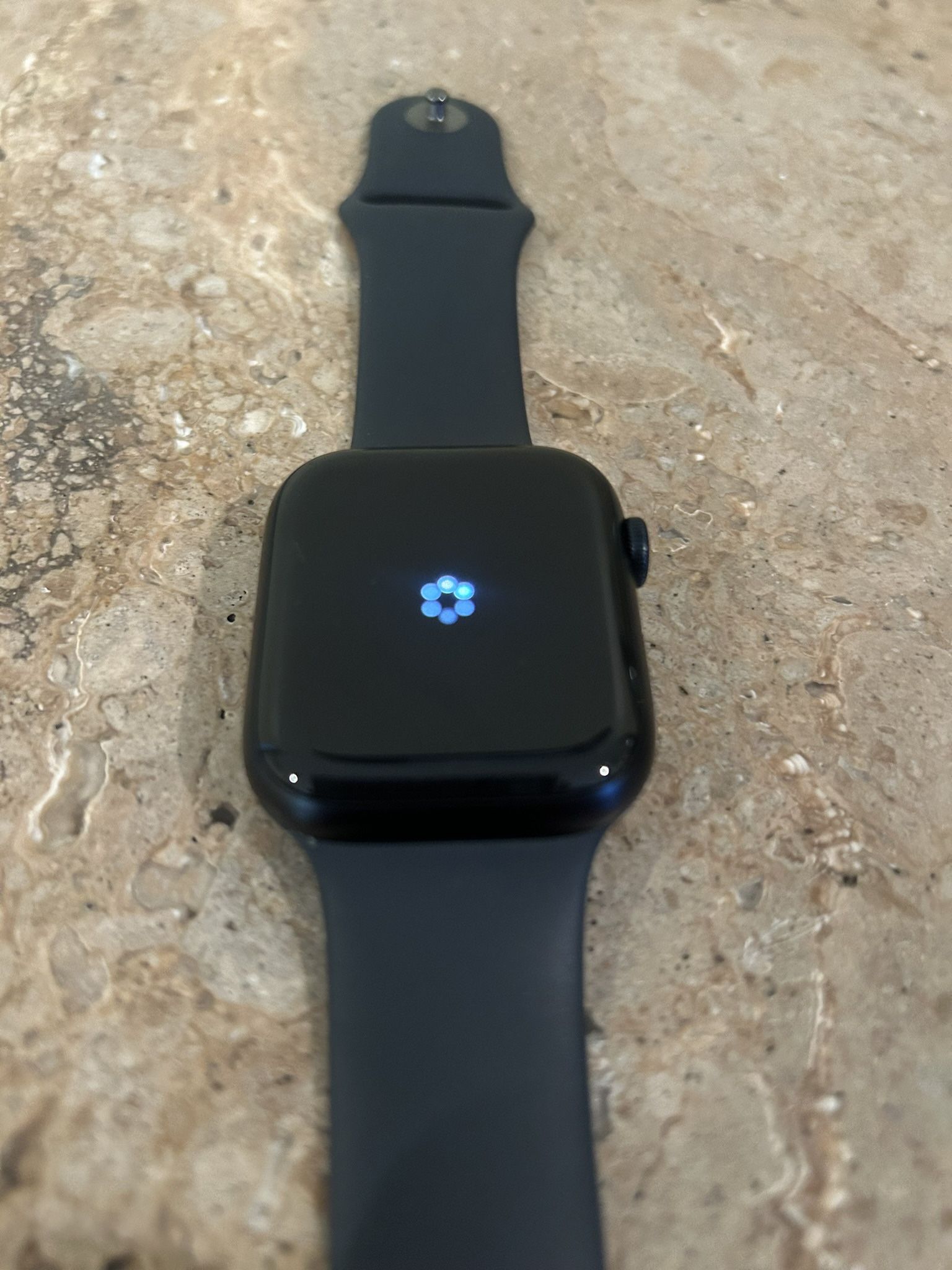 Apple Watch Series 8 with cellular 45 mm