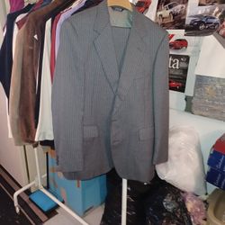 Men's Suit