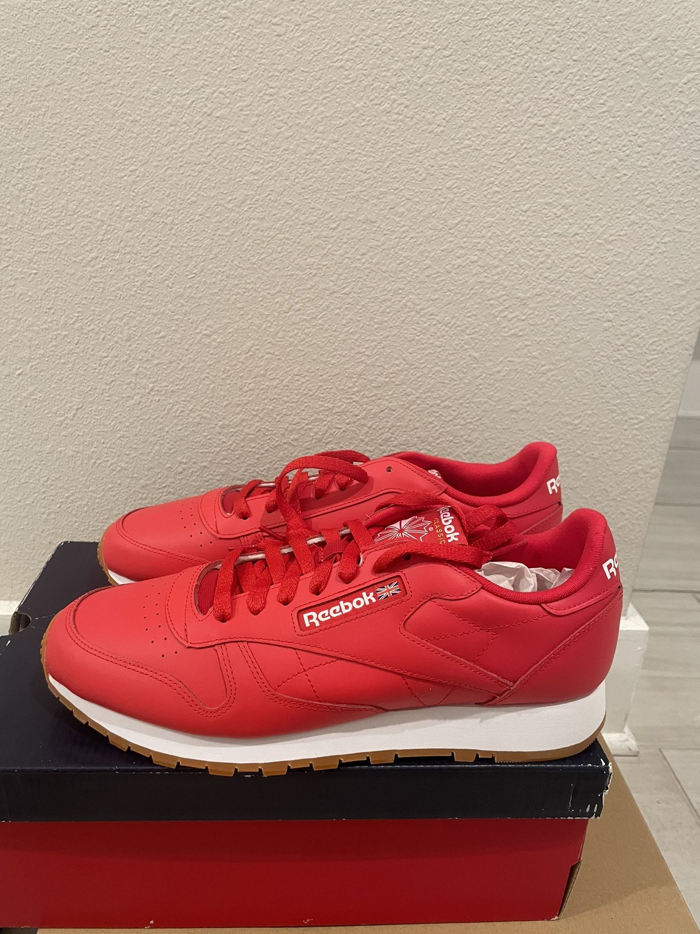 Reebok Classic Size 11