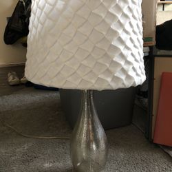 Single Lamp with Lampshade