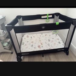 Graco Pack N Play And Extra Hicca Pop Mattress 