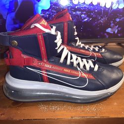 Nike Air Max 720 Saturn Olympics 