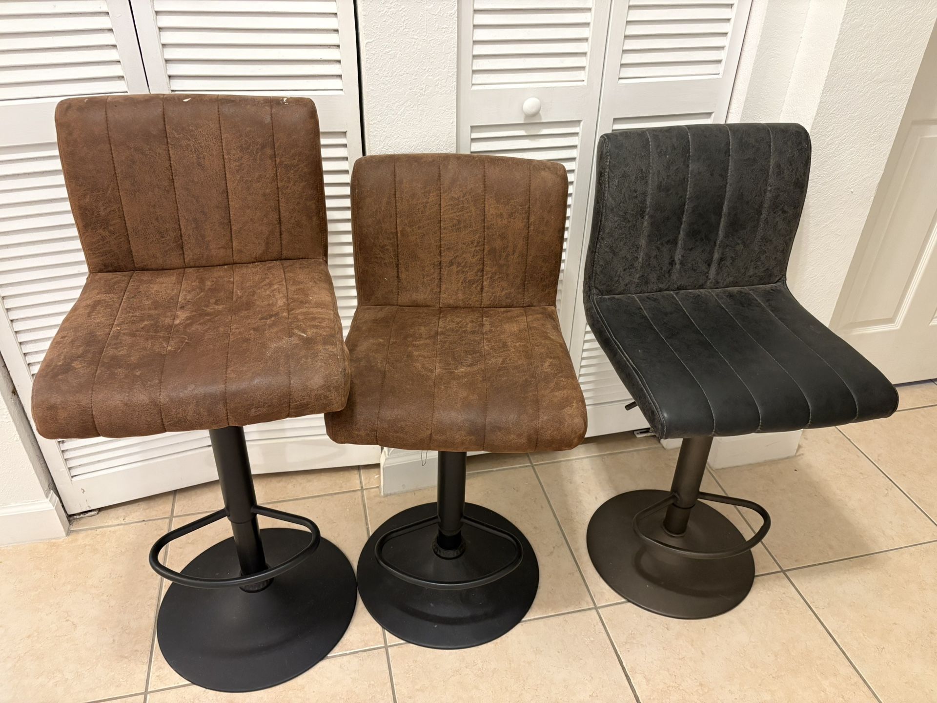 Stools For Free
