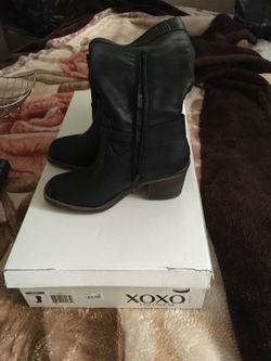 Black tall XOXO boots