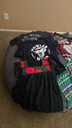 Yard Sale type miscellaneous clothes