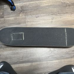 Skateboard 