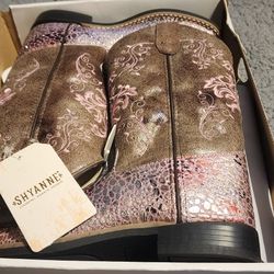 Brand New Size 5 Girls Cowboy Boots