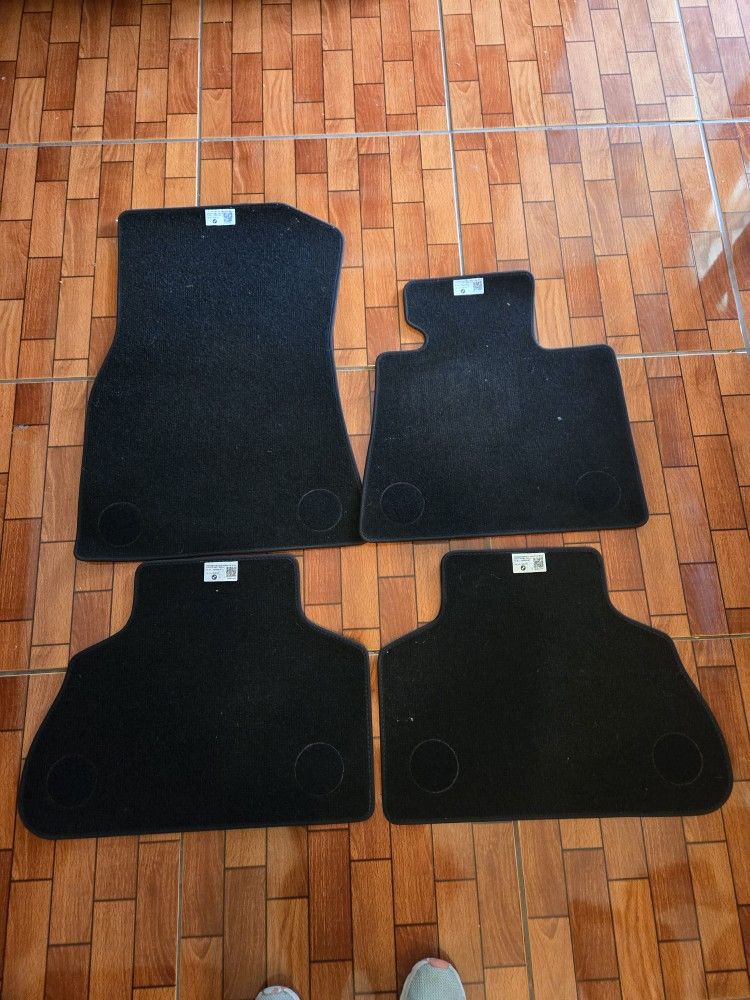 BMW X5 Floor Mats Black OEM FACTORY 2018-2023 (contact info removed)-09