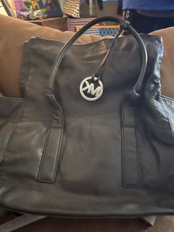Micheal Kors Purse