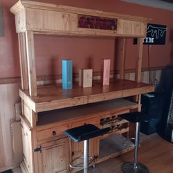 Wooden Bar Cantina With 2 Bar Stools.