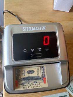 Steelmaster Compact Counterfeit Money Detector (Model 200100)