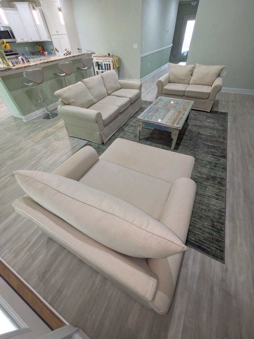Couch Set