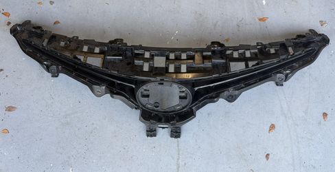 2018 2019 2020 Toyota Camry SE Front Upper Grill OEM USED 18 19 20