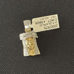 Pendant of Christ