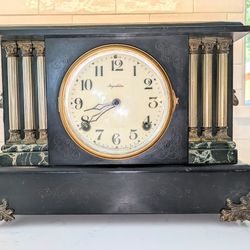 Beautiful 1800s Ingraham lion head antique mantle clock. Seems to run well, but due to its age need to sell as is. Lovely gong chime. Comes with key. 