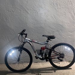 Mongoose Mountain Bike Ledge 2.1