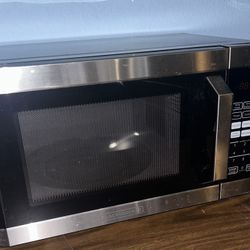 Microwave - Black & Decker