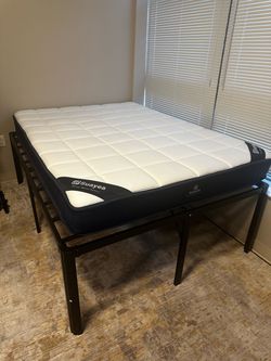 Queen size bed + platform frame