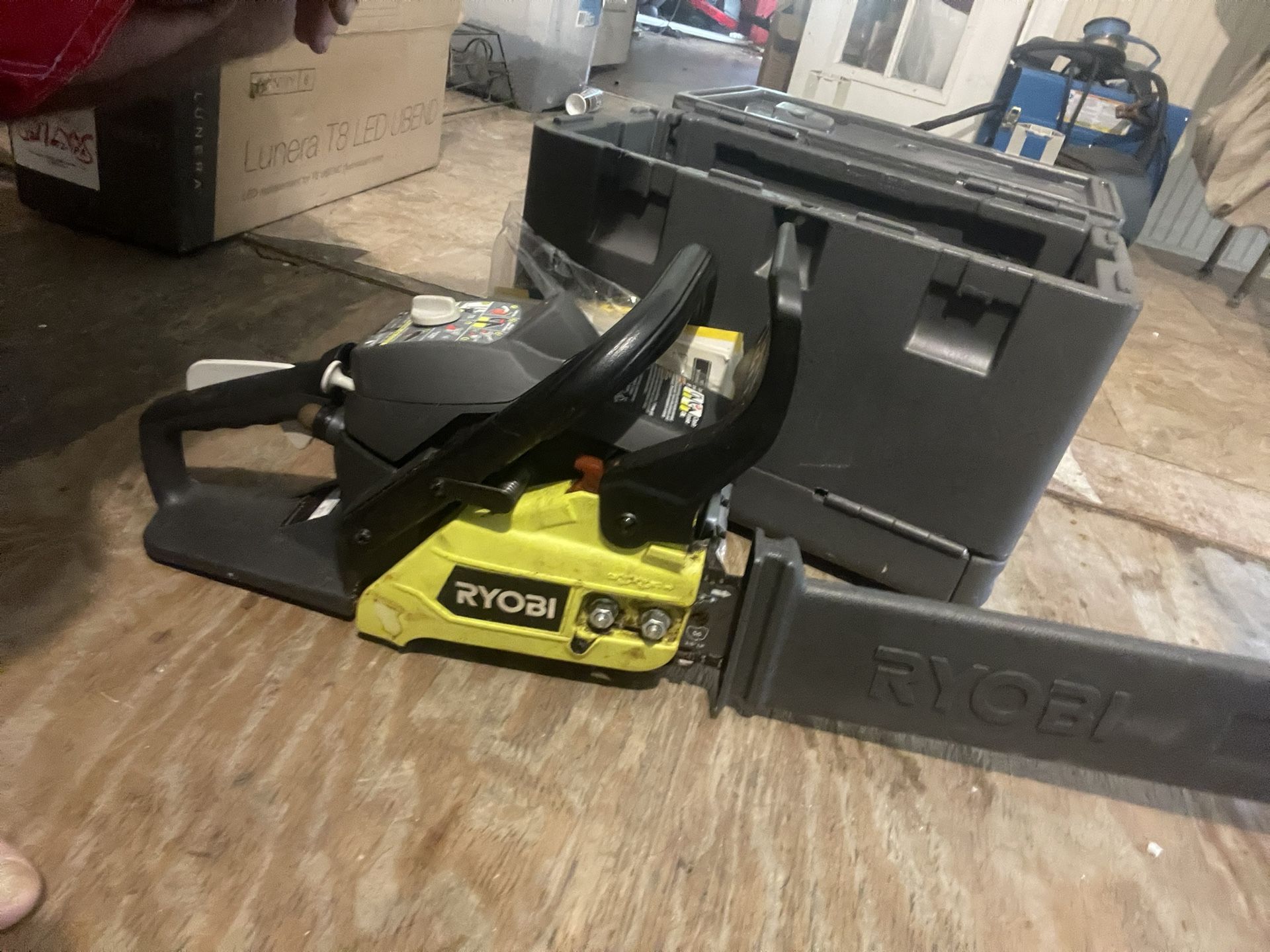 Ryobi 14 in. 37cc 2-Cycle Gas Chainsaw $110 Obo 