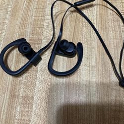  Beats Powerbeats3