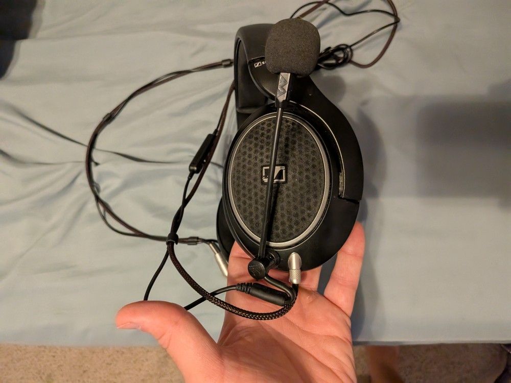 Sennheiser HD558 W/Mod Mix And Gsx1000