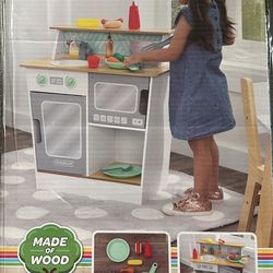 KidKraft Play Kitchen (10 Piece Set) NEW!! 