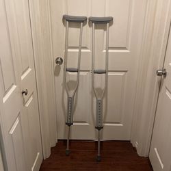 crutches 