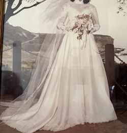 Vintage Handmade Wedding Dress
