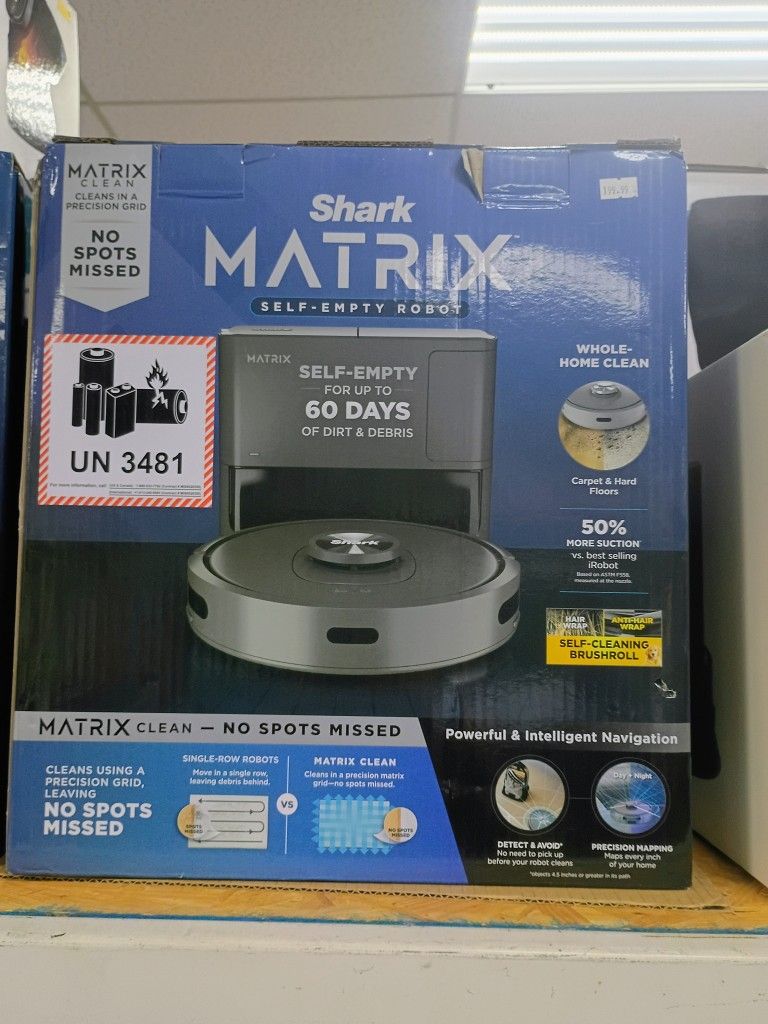 Shark Matrix Self Empty Robot