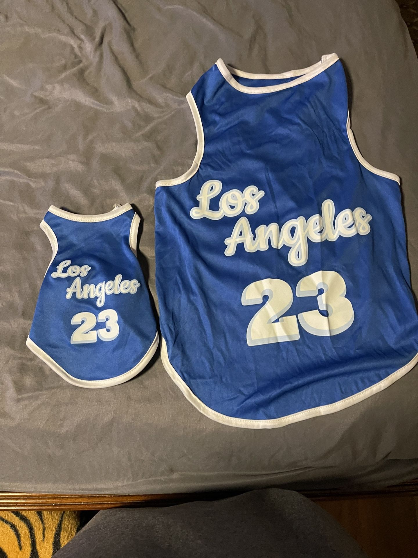Los Angeles dog jersey small and 4X five dollars each
