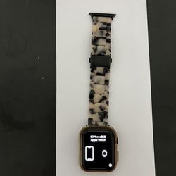 Apple Watch Series 7 - Unlocked