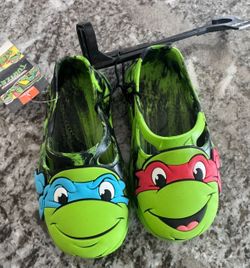 Boy's Clogs Size 7/8, 9/10 and 11/12